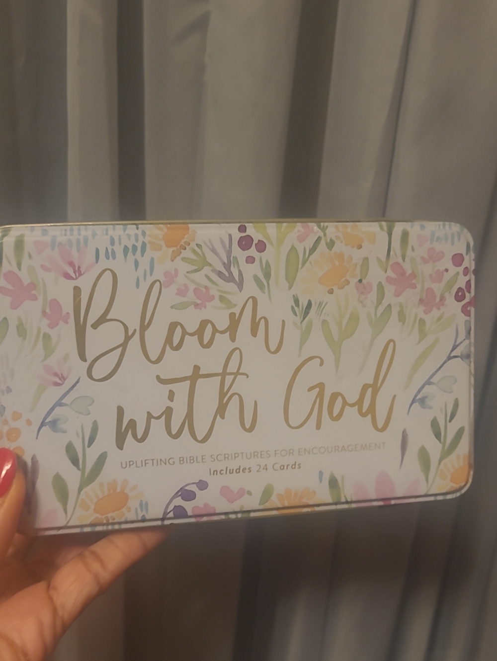 Eccolo Bloom with God Floral Encouragement Tin - Pastel Floral
